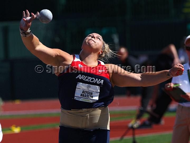 2012Pac12-Sat-096.JPG - 2012 Pac-12 Track and Field Championships, May12-13, Hayward Field, Eugene, OR.